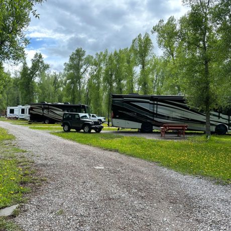 rio chama with rv and jeep